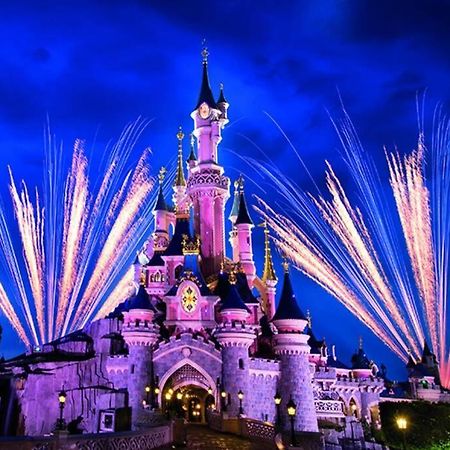 Cour Royal Apartment Near Disneyland Bmyguest Chessy  Bagian luar foto