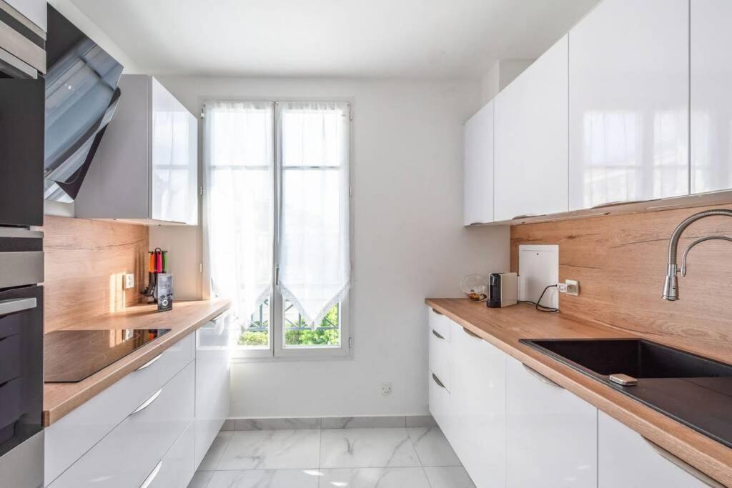 Cour Royal Apartment Near Disneyland Bmyguest Chessy  Bagian luar foto